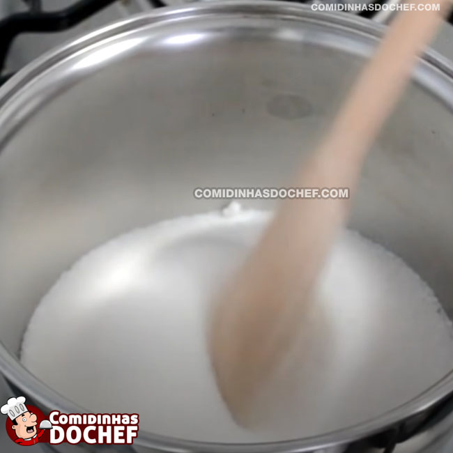 Como Fazer Calda de Açúcar - Passo 2