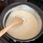 Molho Branco com Queijo