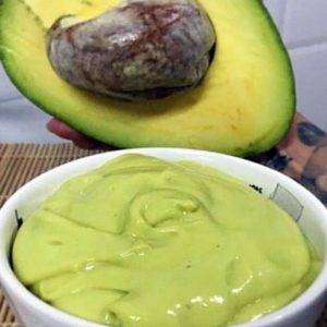 Mousse de Abacate Simples