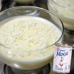 Mousse de Coco com Leite Condensado