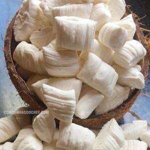 Bala de Coco Que Vai ao Fogo