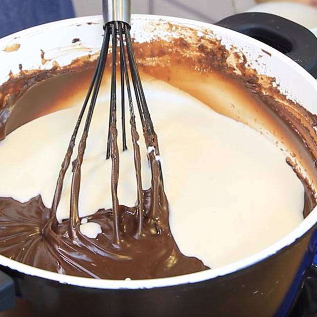 Creme de Chocolate para Recheio de Bolo - Passo 6