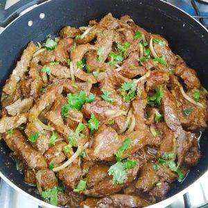 Bife de Fígado Acebolado