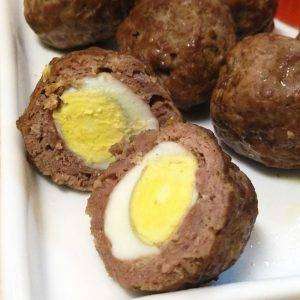 Bolinho de Carne Moída com Ovo