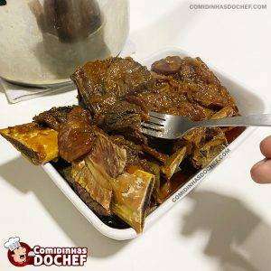 Costela na Pressão com Cebola