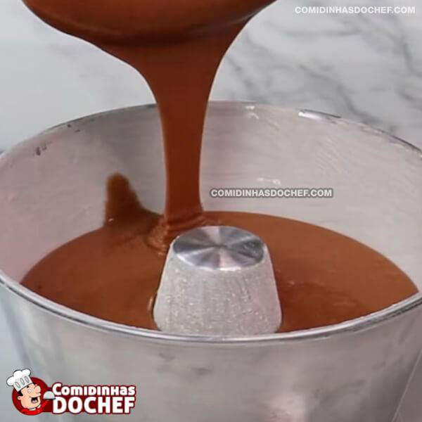 Bolo de Chocolate SEM Liquidificador - Passo 8