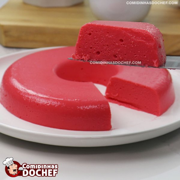 Pudim de Geladeira com Creme de Leite e Gelatina