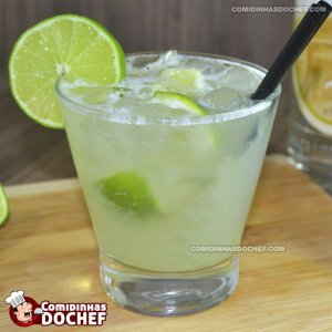 Caipirinha de Cachaça na Coqueteleira