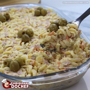 Salada de Macarrão com Presunto e Queijo