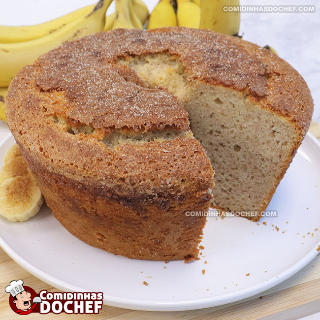 Como se faz bolo de banana simples de liquidificador fofinho e caramelizado  – MasterChef