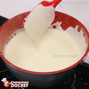 Molho Branco com Queijo Mussarela