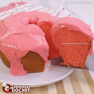 Bolo de Gelatina Simples e Fácil