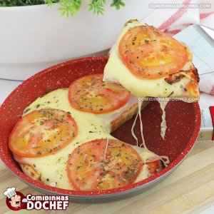 Pizza de Frigideira com Queijo