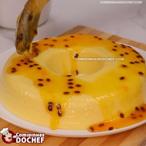 Pudim de Maracujá com Creme de Leite