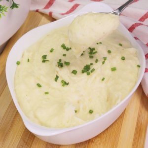 Purê de Aipim Cremoso com Creme de Leite