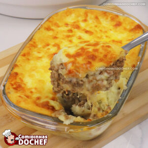 Escondidinho de Carne Moída com Purê de Batata