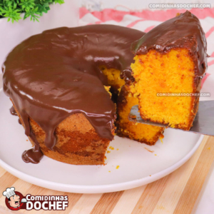 Bolo de Cenoura com Cobertura de Chocolate Fofinho