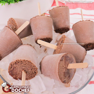 Picolé de Chocolate Caseiro
