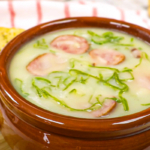 Caldo Verde com Couve
