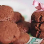 Comece o ano com um toque de magia: descubra o segredo dos biscoitos amanteigados de canela!