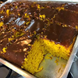 Como fazer um bolo de cenoura gigante impressionar os convidados?