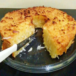 Festa de Natal e Réveillon: O Bolo de Macaxeira Ralada que Roubou o Coração dos Brasileiros