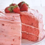 bolo_de_morango_dc66b9ae