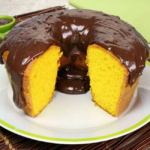 Aqui está o título:

Como fazer calda de chocolate perfeita para o seu bolo de fubá de Réveillon!
