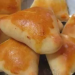 Como fazer Esfiha Fechada de Carne que vai fazer sucesso no Réveillon!