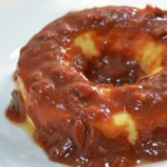 Como fazer Pudim de Queijo com Calda de Goiabada Cascão surpreender os convidados no Réveillon!