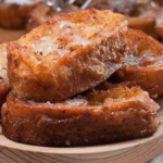 Comece o Ano Novo com sabor: segredo da Rabanada Tradicional!
