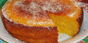 Como fazer um bolo de batata doce com coco que surpreende no Réveillon!