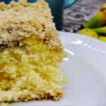 Comece o ano com um toque doce: Como fazer Cuca de Banana para impressionar nos festejos!
