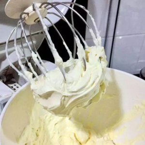 Como fazer o recheio de cream cheese mais incrível do Natal!