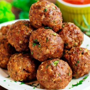 Como fazer almondega assada no forno em apenas 20 minutos com 5 ingredientes!