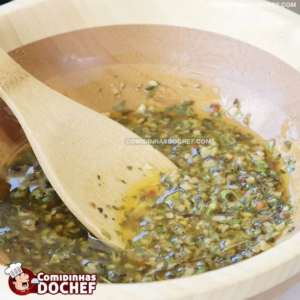 Como fazer um chimichurri para frango incrível em minutos!