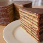 como_fazer_bolo_de_camadas_8c7a0ed2