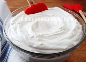 Como fazer Buttercream em 5 minutos com só 3 ingredientes!