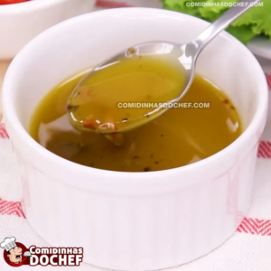 Como fazer um molho para salada fit em 5 minutos com apenas 3 ingredientes!