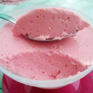 Como fazer Mousse de Morango em 10 minutos com apenas 4 ingredientes!