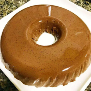 Como fazer o melhor Pudim de Chocolate Gelado em 10 minutos com apenas 4 ingredientes?
