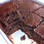 receita_de_bolo_de_chocolate_bem_molhadinho_a28ac8c7
