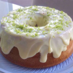 Como fazer uma cobertura para bolo de limão em 10 minutos com apenas 3 ingredientes!
