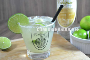 Como Fazer uma Caipirinha de Limão em 5 Minutos com 3 Ingredientes?