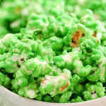 Como Fazer Pipoca Verde e Amarela em 5 Minutos com 3 Ingredientes!