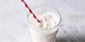 Como fazer Milk Shake de Leite Ninho em 5 minutos com apenas 3 ingredientes!