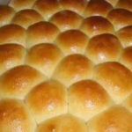 Como fazer pão caseiro em 15 minutos com apenas 3 ingredientes?