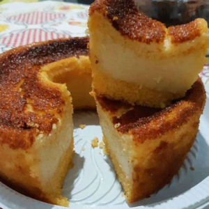 Como fazer um bolo cremoso de milharina com apenas 5 ingredientes em 30 minutos?