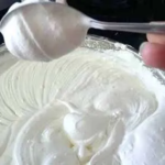 Como fazer Chantilly de Leite em Pó em 10 minutos com apenas 3 ingredientes!