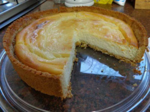 Como fazer torta de queijinho em 15 minutos com apenas 4 ingredientes?